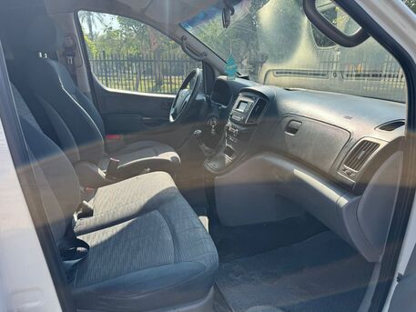 Manama, Vehicles, Cars & Trucks , BHD 3500,  Hyundai H1,  2018,  Manual,  213000 KM,  AGENCY SERVICE