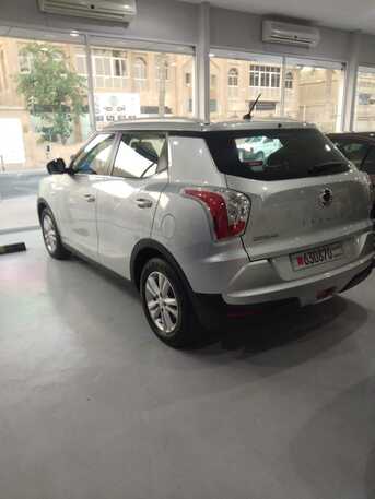 Mahooz, Vehicles, Cars & Trucks , BHD 3200,  SsangYong Tivoli,  2018,  Automatic,  90000 KM,    For SALE