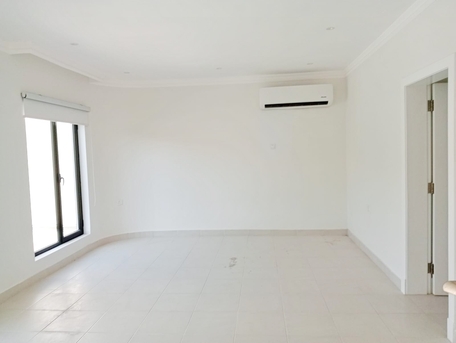 Hidd, Apartments/Houses, BHD 380/month,  5 BR,  Hidd 5BHK With Balcony/ No  Ewa