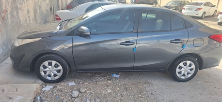 Riyadh, Vehicles, Cars & Trucks , SAR 250000,  Toyota Yaris,  2018,  Automatic,  300000 KM,