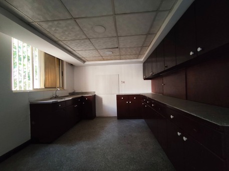 Adliya, Commercial Villas, BHD 400,  Adliya:- 3Bhk Duplex Commercial Villa On Rent.Bd 400/- Without Ewa.