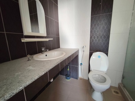 Adliya, Commercial Villas, BHD 400,  Adliya:- 3Bhk Duplex Commercial Villa On Rent.Bd 400/- Without Ewa.