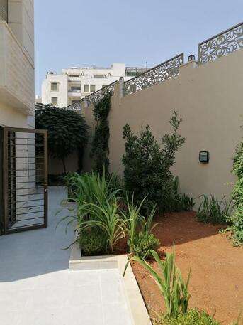 Abdoun, Apartments/Houses, JOD 13000/year,  Furnished,  3 BR,  110 Sq. Meter,  Ground Floor Apartment For Rent In Abdoun