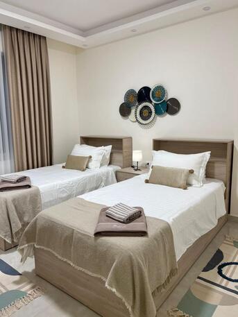 Abdoun, Apartments/Houses, JOD 13000/year,  Furnished,  3 BR,  110 Sq. Meter,  Ground Floor Apartment For Rent In Abdoun