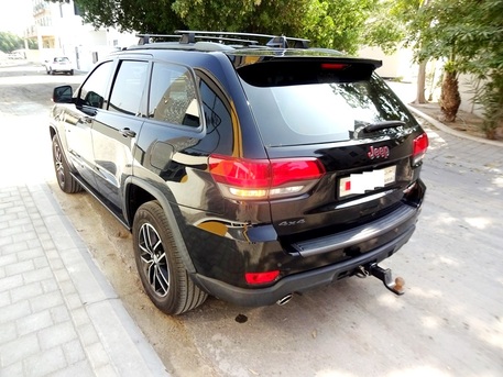 Zinj, Vehicles, Cars & Trucks , BHD 5950,  Jeep Cherokee Trailhawk,  2018,  Automatic,  104000 KM,  JEEP CHEROKEE TRAIL RATED V6 SINGLE OWNER ZERO ACCIDENT AGENT MAINTAINED