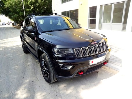 Zinj, Vehicles, Cars & Trucks , BHD 5950,  Jeep Cherokee Trailhawk,  2018,  Automatic,  104000 KM,  JEEP CHEROKEE TRAIL RATED V6 SINGLE OWNER ZERO ACCIDENT AGENT MAINTAINED