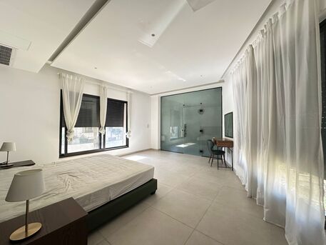 Abdoun, Apartments/Houses, JOD 25000/year,  Furnished,  3 BR,  225 Sq. Meter,  Furnished Apartment For Rent In Abdoun