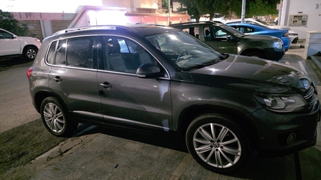 Jeddah, Vehicles, Cars & Trucks , SAR 36000,  Volkswagen Tiguan,  2015,  Automatic,  200000 KM,  Volks Wagen Tiguan