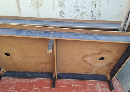 Al Malaz, Household Items, SAR 150,  Bed  Base  And Recliner  Sofa