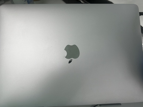 Riyadh, Computers, SAR 2500,  Apple MacBook Pro 13inch With Touch Bar