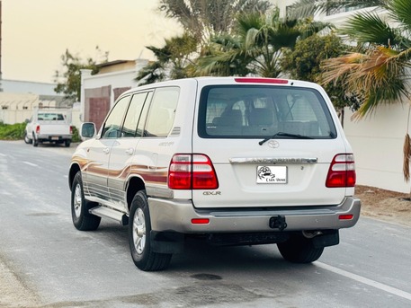 Hamala, Vehicles, Cars & Trucks , BHD 4500,  Toyota Land Cruiser,  2005,  Automatic,  390000 KM,