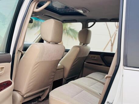 Hamala, Vehicles, Cars & Trucks , BHD 4500,  Toyota Land Cruiser,  2005,  Automatic,  390000 KM,
