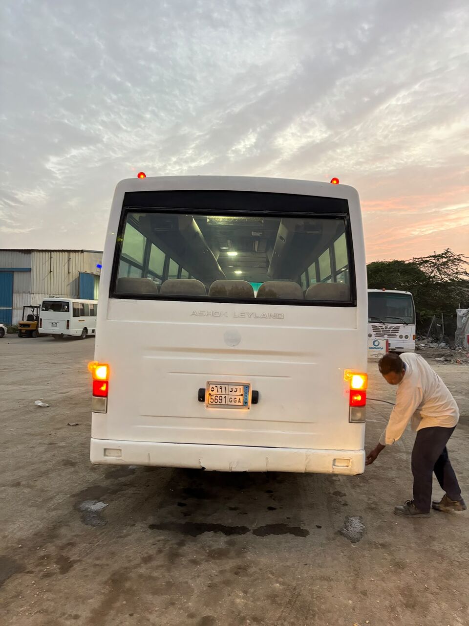 Jubail, Passenger Transport, 2010 Ashoka Leyland Bus 33 Seater Chill AC With Driver Or Without Driver