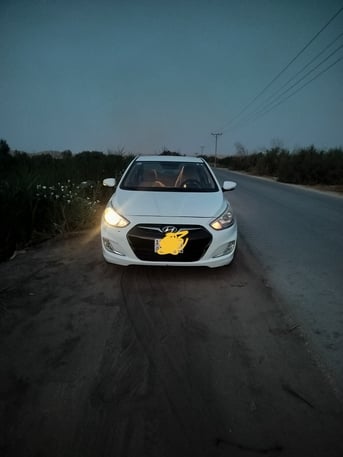 Riyadh, Vehicles, Cars & Trucks , SAR 21000,  Hyundai Accent,  2015,  Automatic,  285000 KM,