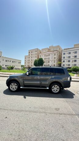 Jeddah, Vehicles, Cars & Trucks , SAR 30000,  Mitsubishi Pajero,  2016,  390000 KM,