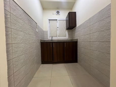 Segaya, Apartments/Houses, BHD 140/year,  1 BR,  EXCELLENT STUDIO SEMI FURNISHD WITH UNLIMITED EWA LOCATED NEAR MEGAMART SEGAYA