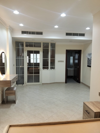 Mahooz, Apartments/Houses, BHD 270/year,  Furnished,  1 BR,  EXCELLENT NEWLY RENOVATED 1 BHK | NEW FURNITURE | GYM | POOL