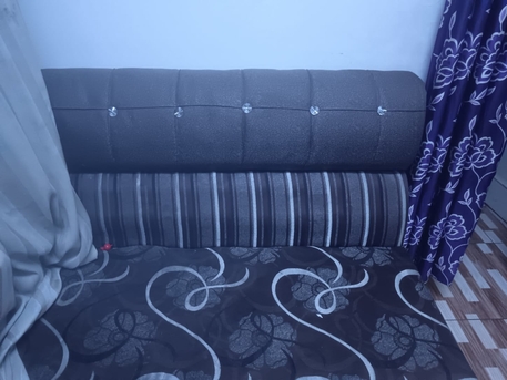 Al Mursalat, Free Items, SAR 1,  Small Sofa And Table