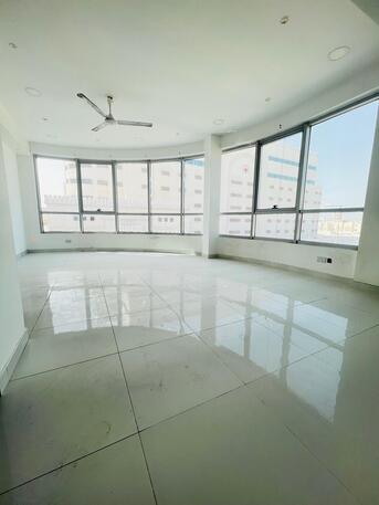 Salmaniya, Offices, BHD 350,  Office Available For Rent In Salmaniya
