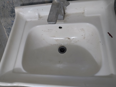 Al Malaz, Household Items, SAR 150,  Ceramic Wash Basin