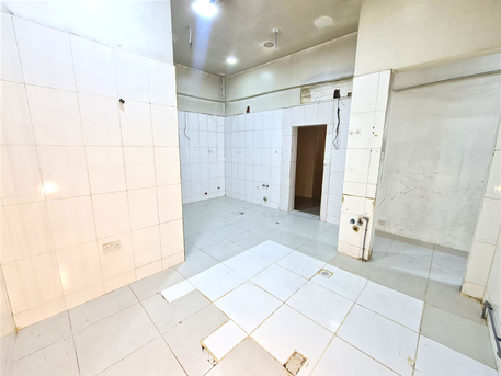 Ras Rumman, Shops, BHD 550,  65 Sq. Meter,  Cloud Kitchen 2shuters For Rent In Ras Rumman - Manama