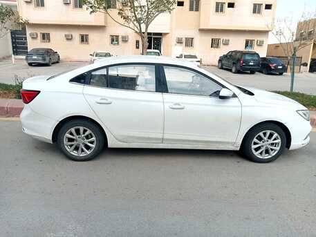 Riyadh, Vehicles, Cars & Trucks , SAR 27500,  MG 5,  2023,  Automatic,  80000 KM,   Mid Option ()