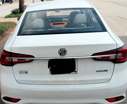 Riyadh, Vehicles, Cars & Trucks , SAR 27500,  MG 5,  2023,  Automatic,  80000 KM,   Mid Option ()