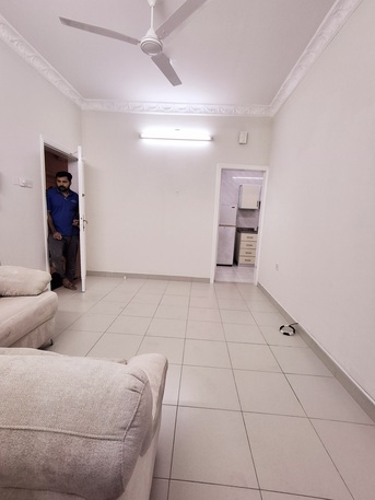 Hoora, Apartments/Houses, BHD 230/month,  2 BR,  - Bright & Neet Semi Furnished 2 BHK Family Flat With Ewa @230/BD Hoora