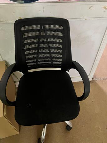 Riyadh, Electronics, SAR 250,  32 Inch LED And Office Chair For Sale