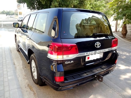 Manama, Vehicles, Cars & Trucks , BHD 15500,  Toyota Land Cruiser,  2017,  Automatic,  211000 KM,   GXR Blue 4.0 L  V6 8 Seat Agent Maintained Single User 4x4 Drive
