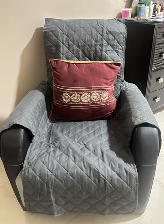 Abqaiq, Furniture, SAR 50,  Recliner Upholstery Slightly Damaged