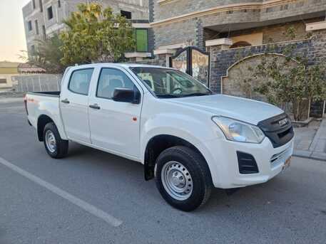 Manama, Vehicles, Cars & Trucks , BHD 3800,  Isuzu D-MAX Pickup Dubble Cabain 4x4 Well Mantaine Dizzel,  2020,  Manual,  200000 KM,