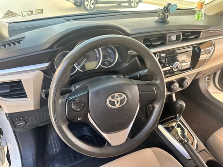 Riyadh, Vehicles, Cars & Trucks , SAR 37000,  Toyota Corolla,  2015,  Automatic,  193530 KM,  Single User, Well Maintained With Recent Service Done. Serious Buyers Do Contact Owner