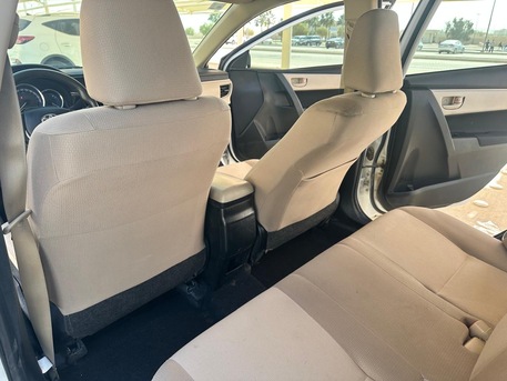 Riyadh, Vehicles, Cars & Trucks , SAR 37000,  Toyota Corolla,  2015,  Automatic,  193530 KM,  Single User, Well Maintained With Recent Service Done. Serious Buyers Do Contact Owner