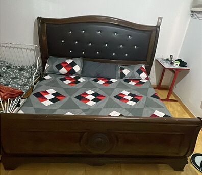 Al Malaz, Furniture, SAR 750,  200x200 King Size Bed With Mattress & 32" LED TV