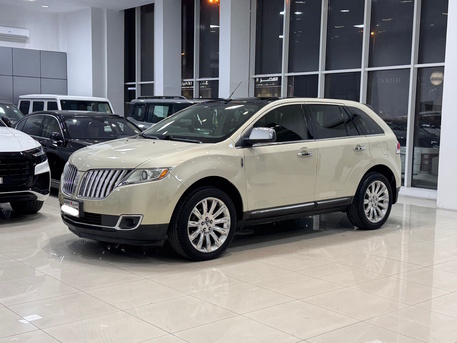 Manama, Vehicles, Cars & Trucks , BHD 3800,  Lincoln MKX,  2015,  Automatic,  97350 KM,    (Beige)