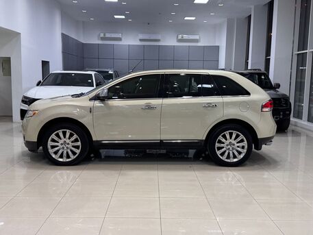 Manama, Vehicles, Cars & Trucks , BHD 3800,  Lincoln MKX,  2015,  Automatic,  97350 KM,    (Beige)
