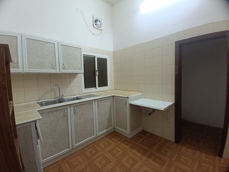 Mahooz, Apartments/Houses, BHD 270/month,  2 BR,  120 Sq. Meter,  Semi Furnished 2bhk With Unlimited Ewa