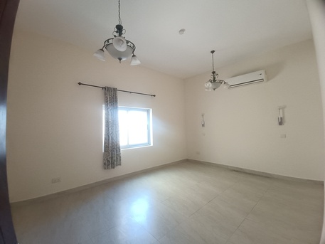 Mahooz, Apartments/Houses, BHD 270/month,  2 BR,  150 Sq. Meter,  Semi Furnished 2bhk With Ewa