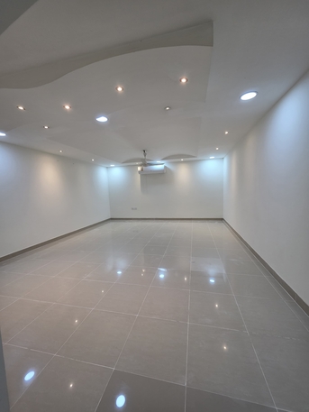 Arad, Bedspace Available, BHD 180,  Half Furnitured Flat For Rent In Arad