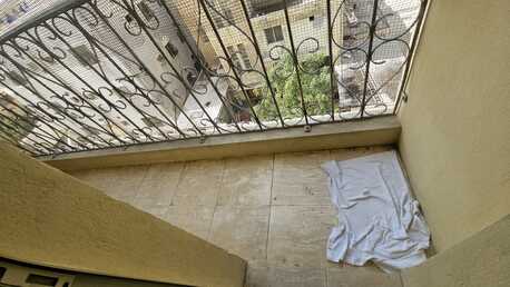 Salmaniya, Apartments/Houses, BHD 160/month,  2 BR,  2 Bedroom Unfurnished Flat For Rent Without Ewa