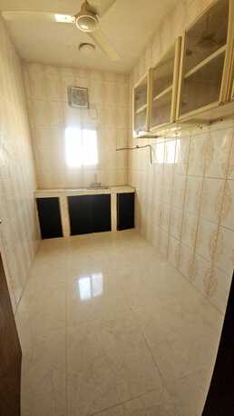 Salmaniya, Apartments/Houses, BHD 160/month,  2 BR,  2 Bedroom Unfurnished Flat For Rent Without Ewa