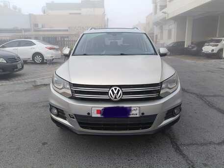 Manama, Vehicles, Cars & Trucks , BHD 2900,  Volkswagen Tiguan,  2013,  Automatic,  104500 KM,   For Sale