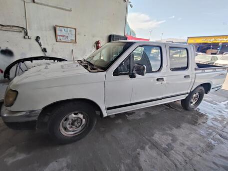 Riyadh, Vehicles, Cars & Trucks , SAR 10000,  Nissan Pickup,  2003,  Manual,  726834 KM,  Car Registration Is And MVPI Expired