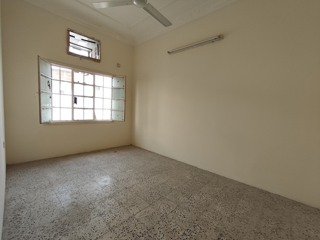 Tubli, Apartments/Houses, BHD 90/year,  1 BR,  Tubli:- 1Bhk Unfurnished Flat On Rent On 90Bd..