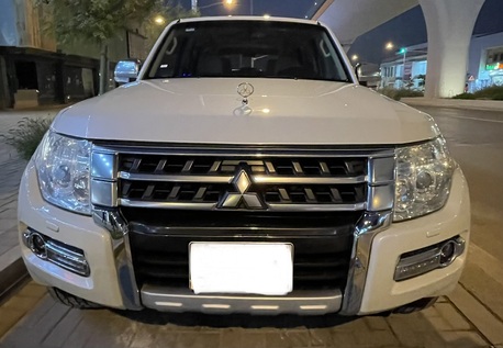 Al Olaya, Vehicles, Cars & Trucks , SAR 44000,  Mitsubishi Pajero,  2016,  Automatic,  240000 KM,   Full Option 4x4