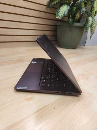 Olaya, Computers, SAR 1599,  Lenovo Yoga Slim7  I5 11th Gen Ram/8GB SSD/256GB