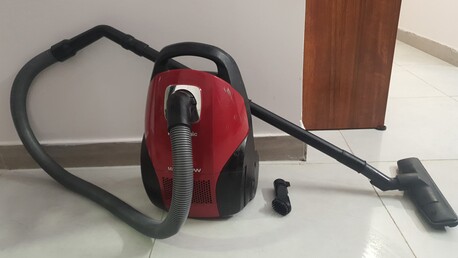 Riyadh, Household Items, SAR 100,  Vacuum Cleaner