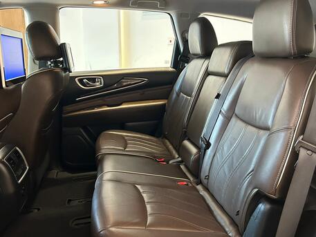 East Riffa, Vehicles, Cars & Trucks , BHD 4800,  Infiniti QX60,  2017,  Automatic,  90000 KM,   MODEL  FOR SALE