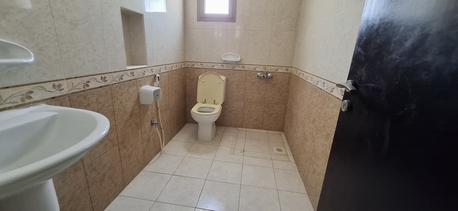 Juffair, Apartments/Houses, BHD 220/month,  2 BR,  2 Bedroom Semi Furnished Flat For Rent Without Ewa
